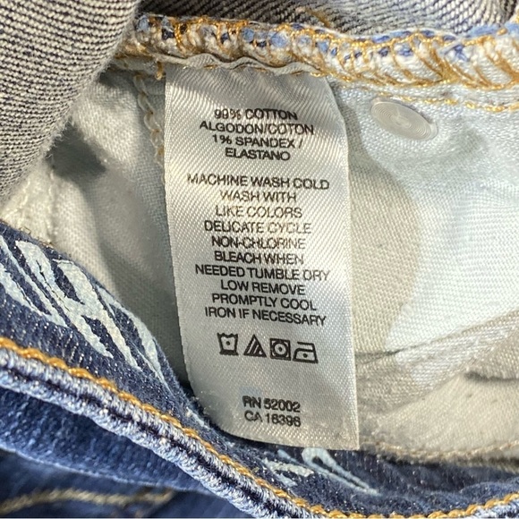 DKNY Soho Jean's Women's Sz 6 Blue Mid Rise Bootcut Boho Western Stretch Denim - Picture 11 of 15